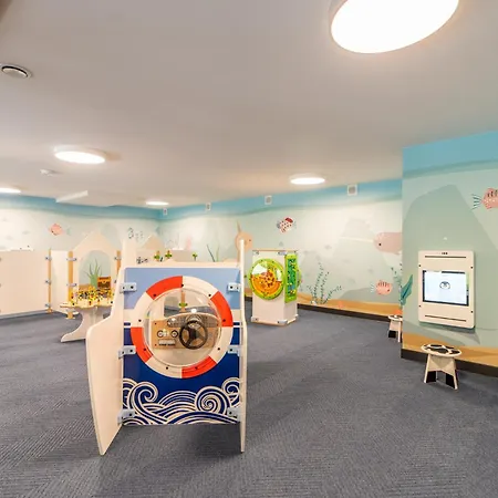 Nadmorskie Tarasy 215 A Eltom Tour كولوبرزيغ