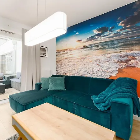Apartament Nadmorskie Tarasy A215 *